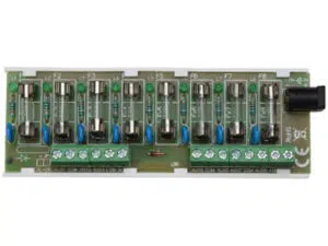 SCHEDA DISTRIBUZIONE ALIMENTAZIONI 8 FUSIBILI